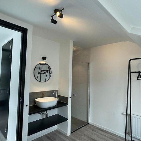 Cozy Holiday Home In Vrouwenpolder Close To The Beach 외부 사진